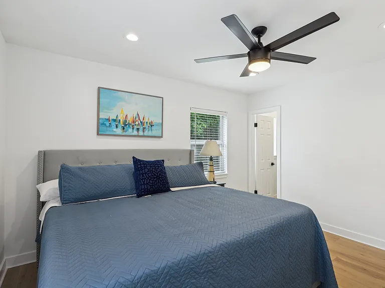 2429 S Beach Pkwy — Photo 4