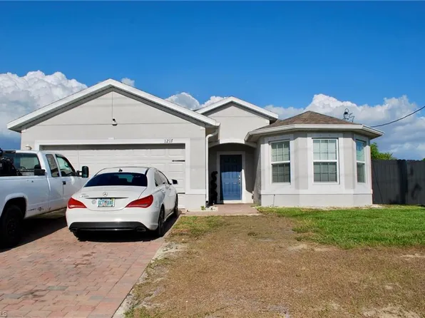 1217 Santa Barbara Blvd N, Cape Coral, FL 33993