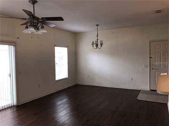 3rd image of 1004 Eagle Pond Dr #1004