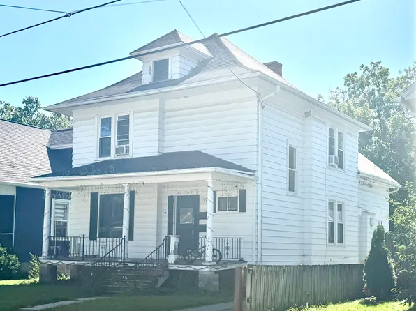 341 Saratoga Ave, Oshkosh, WI 54901