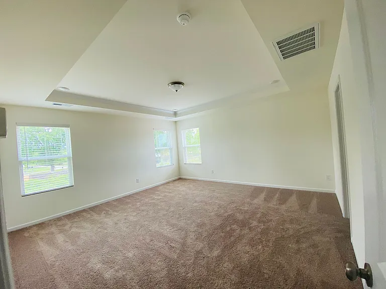 2897 Yeager Dr — Photo 15