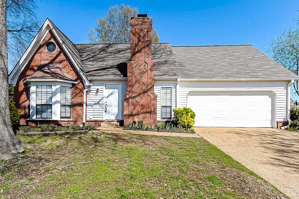 4 bed, 2.5 bath, 1805 sqft, $2,650 — Photo 1