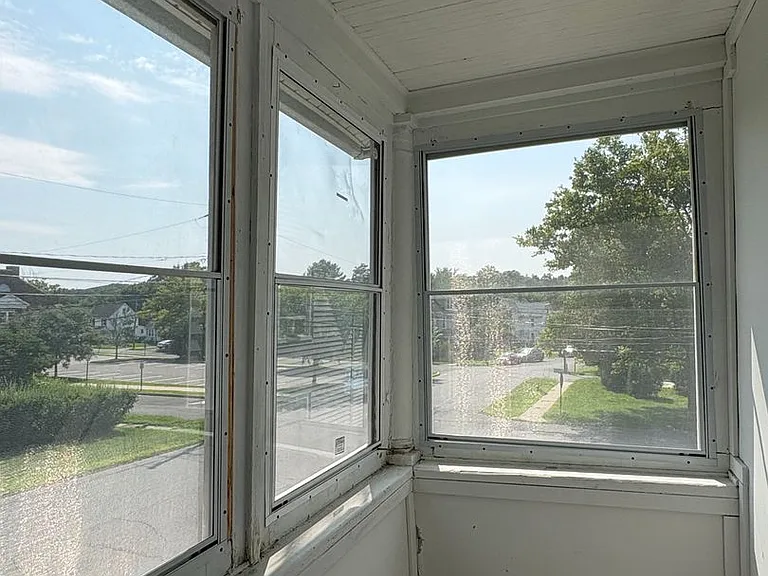 28 Durant Terrace - Red Pod — Photo 11