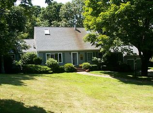 22 Chin Hill Rd, Westerly, RI 02891