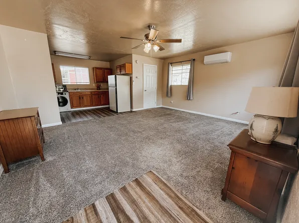 2225 N Bethel Ave, Sanger, CA 93657