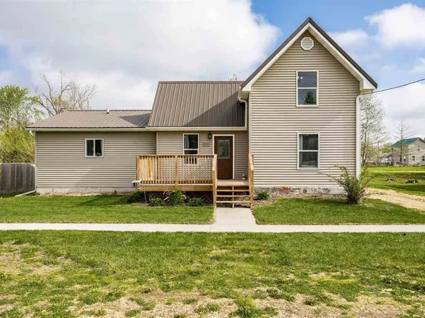204 E Preston St, Stanwood, IA 52337