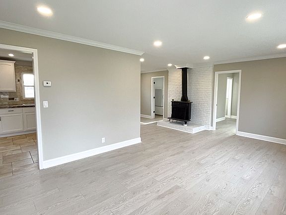 5th image of 23504 W Winston Ave