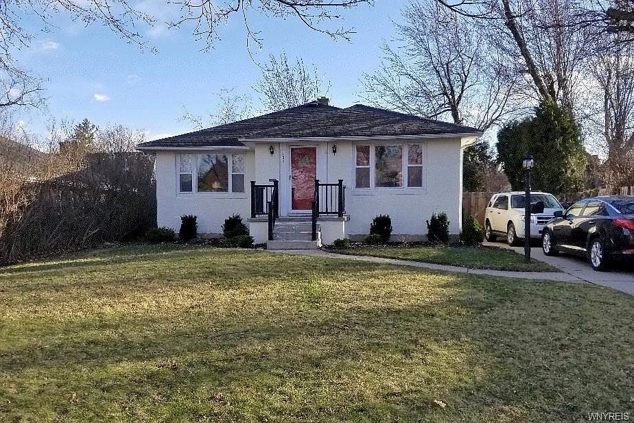 1st image of 123 North Dr