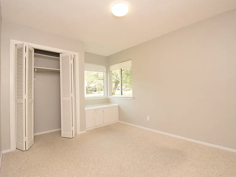 12005 Cabana Ln — Photo 30