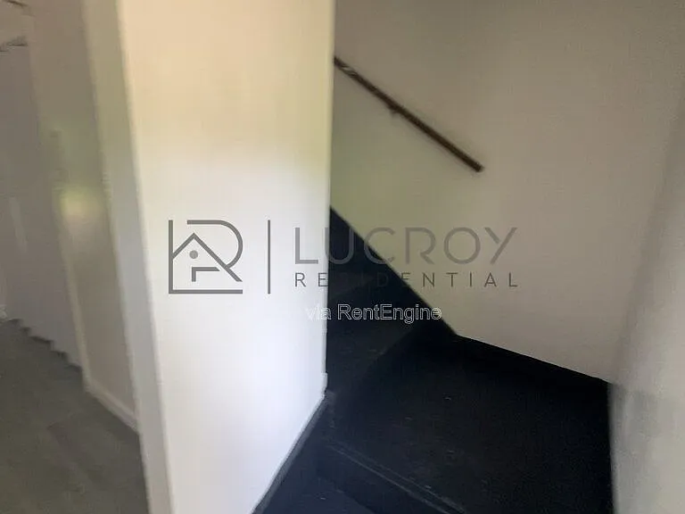 2136 East Dr — Photo 7