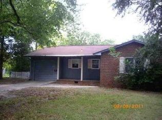 71 N Chamlee Dr, Fort Valley, GA 31030