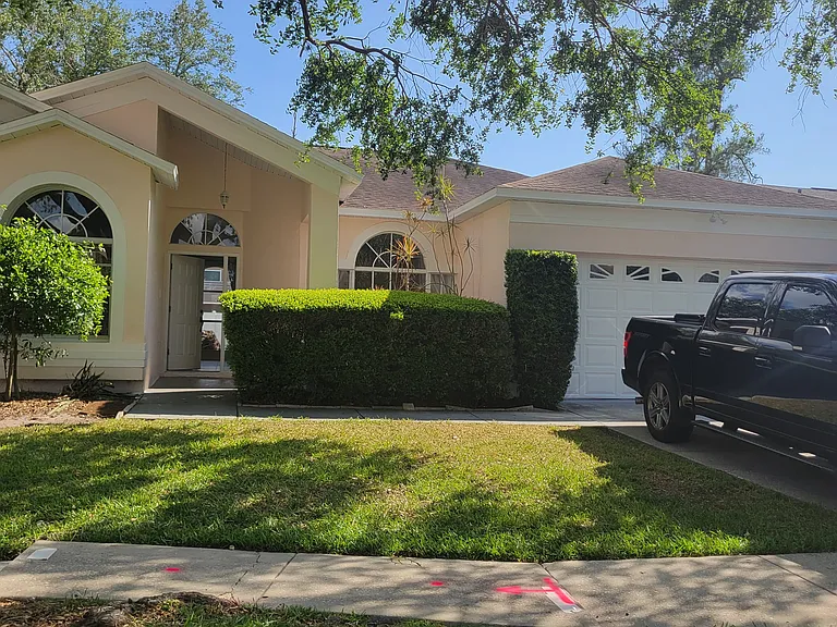 11213 Sailbrooke Dr — Photo 1