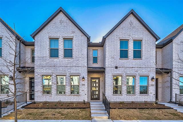 1st image of 4725 Corriente Vista Ln
