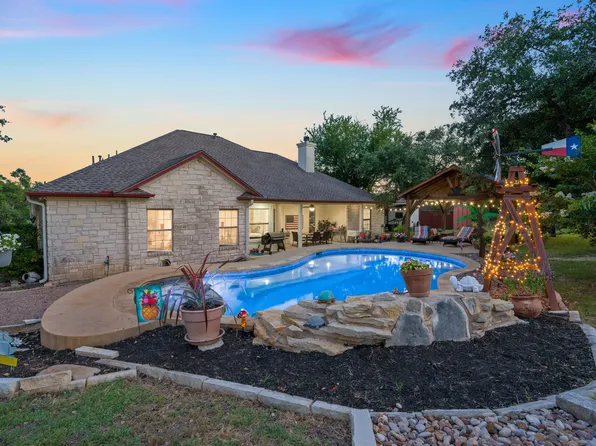 307 Palomino Pl, Liberty Hill, TX 78642