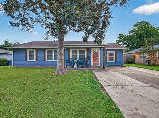 206 Mattson St, West Columbia, TX 77486