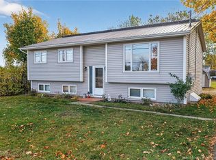 671 Main St, Shediac, NB E4P2C8