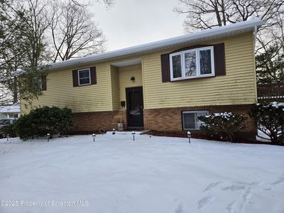 300 Earl St, Clarks Summit, PA, 18411
