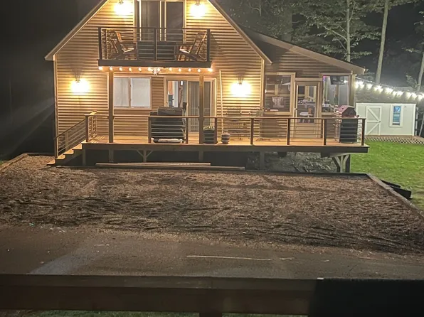 50 Harrison Rd, Naples, ME 04055