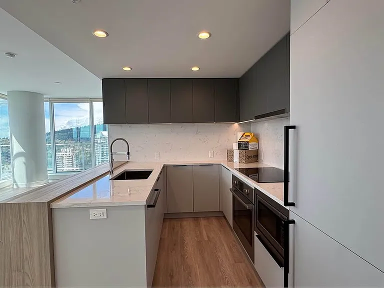 567 Emerson St #2309 — Photo 11