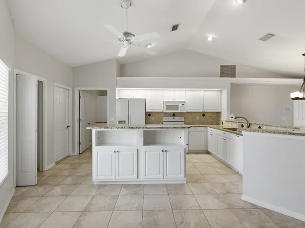 5327 SW 89th St, Ocala, FL 34476