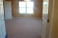 4th image of 504 Possum Trot St