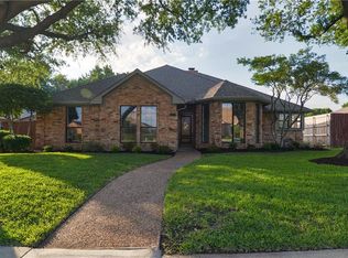 1109 Navajo Cir, Carrollton, TX 75007