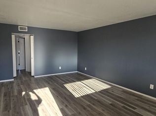 417 N Loma Vis #203, Mesa, AZ 85213