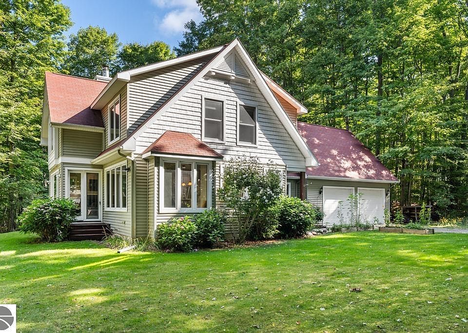 1st image of 10567 Bay Ridge Estates Dr