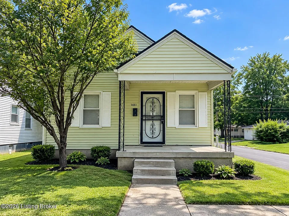 1401 Thornberry Ave