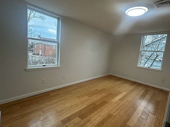 5th image of 51 Greenwich Ave Suite 2