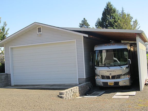 4th image of 1321 N Nutmeg St