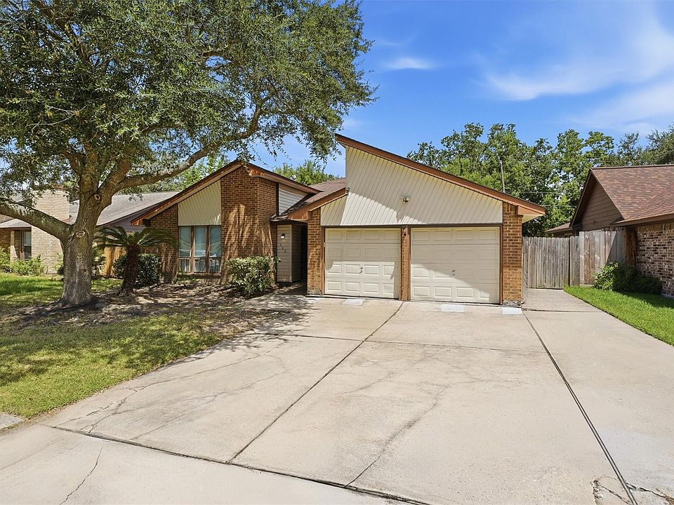 1st image of 602 Briarclift Ln