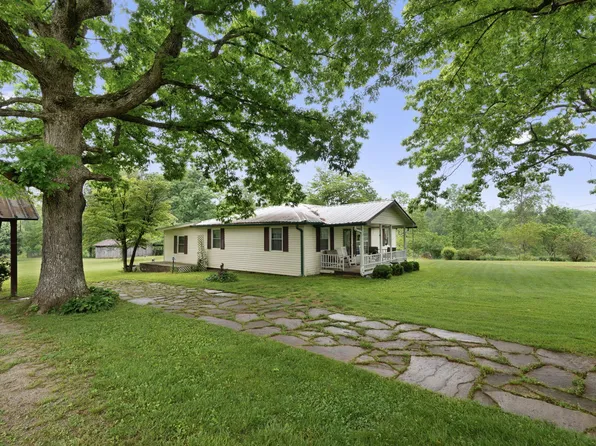 2886 Walkertown Rd, Dayton, TN 37321