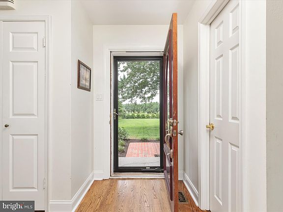 3rd image of 14311 Shelter Ln