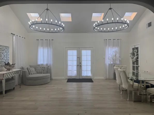 9209 Paramount Blvd, Downey, CA 90240