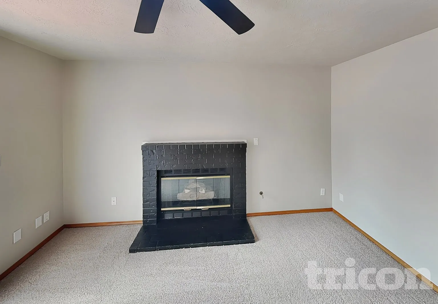 77 Southwest Riverview Place Gresham OR — Photo 2