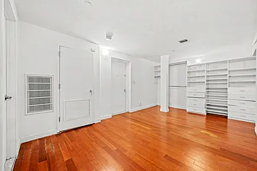 Rented by SLR REAL ESTATE