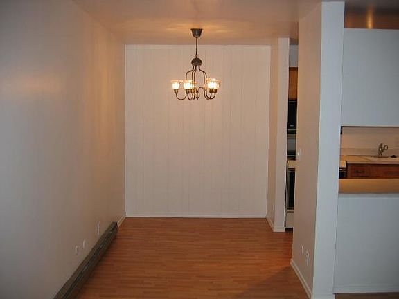 3rd image of 2004 Dexter Ave N APT 102