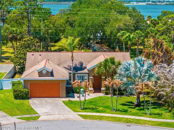 1044 Harbor Pines Dr, Merritt Island, FL 32952