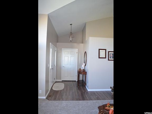 4th image of 9232 S Sundew Ct