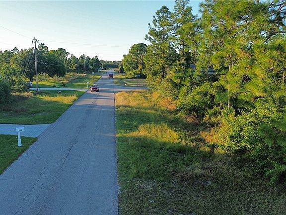 2nd image of 411 Eisenhower Blvd