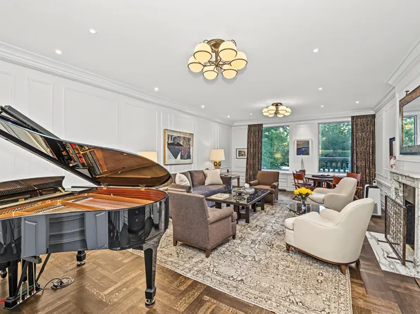 912 5th Avenue image 1 of 14