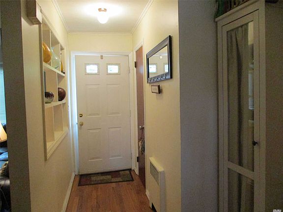 2nd image of 2829 Willard Ave