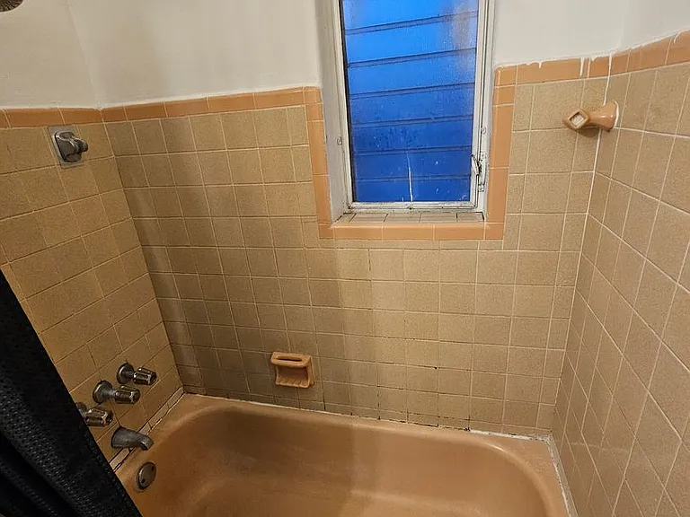 545 N Ridgewood Ave — Photo 5