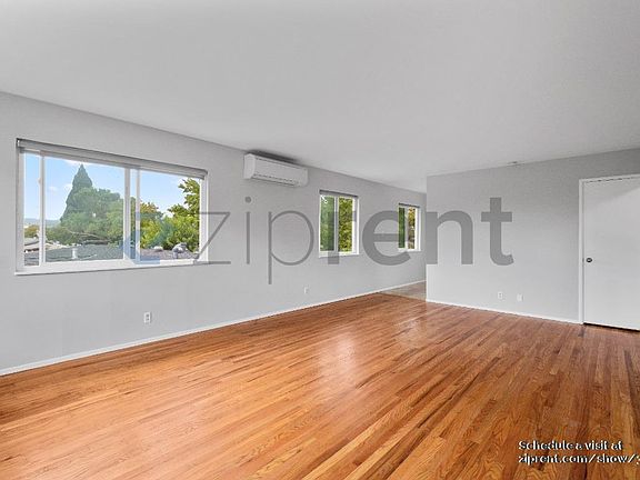 5th image of 325 Sherman St