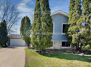 133 Flagstaff Dr, Bolingbrook, IL 60440