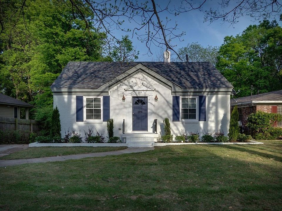 1st image of 228 Williford St