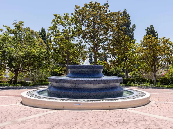 6268 Riviera Cir, Long Beach, CA 90815
