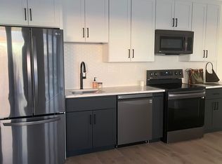 144 Old Colony Ave #204, Boston, MA 02127