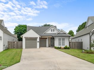 104 Little Hickory Ct, Lafayette, LA 70508